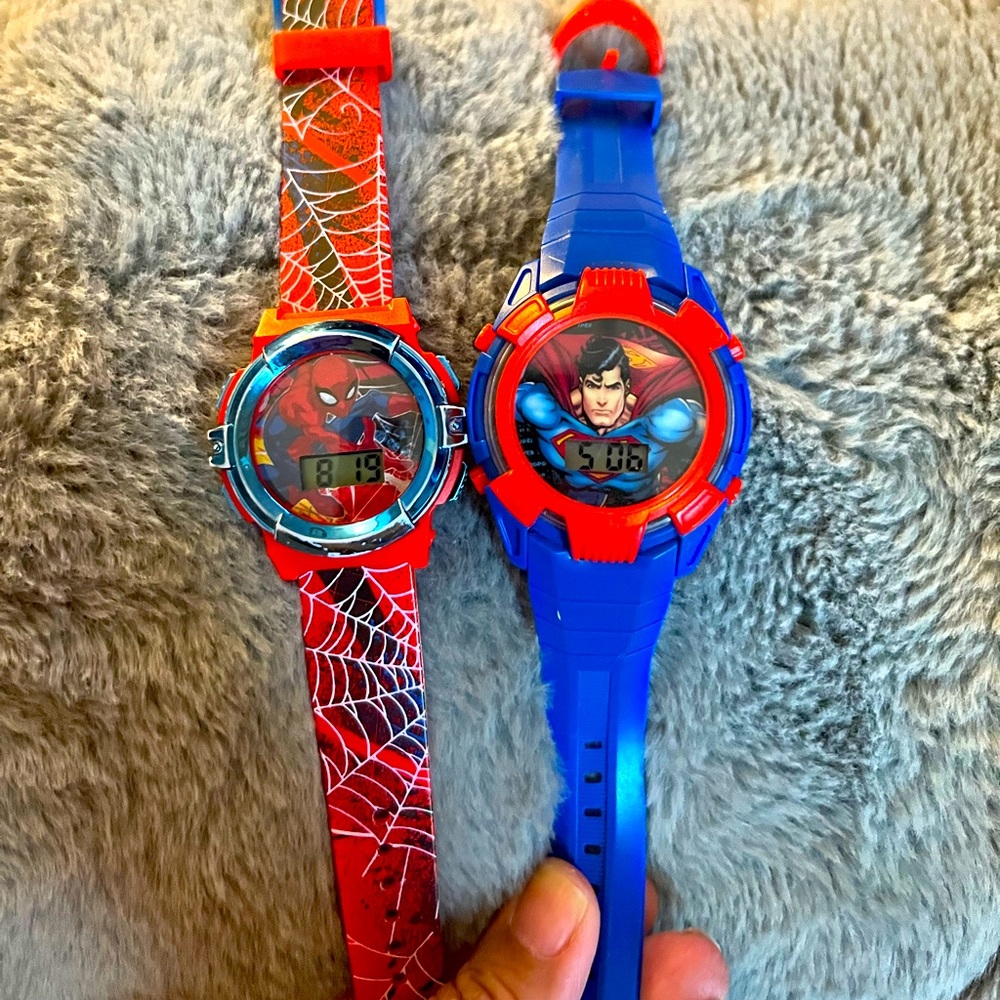 Marvel watch bundle -Spider-Man and Superman-excellent condition